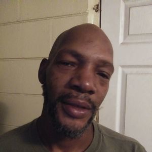 Meet your Posher, Troy